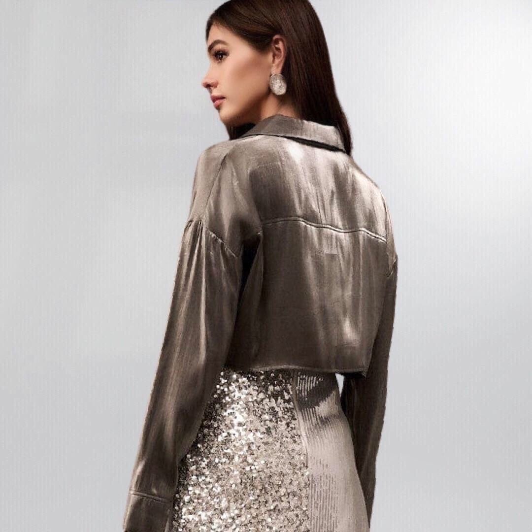 Chic Silver Metallic Crop Shacket Jacket Posh Society Boutique Top Visit poshsocietyhb
