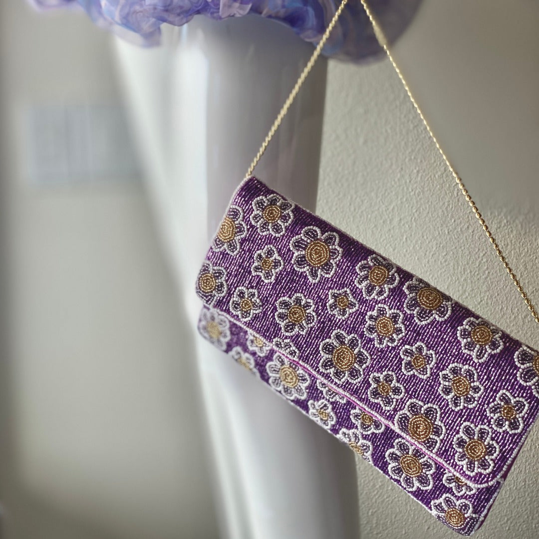 Purple Daisy Beaded Clutch Posh Society Boutique Accessories Visit poshsocietyhb